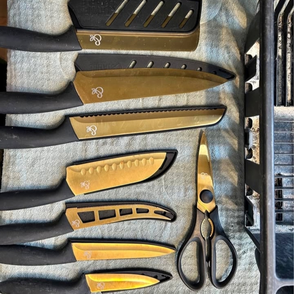 Gold and Black Knife Set